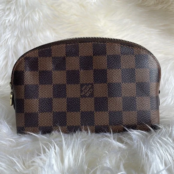 Authentic Louis Vuitton Damier Ebene Cosmetic Pouch - Picture 2 of 16